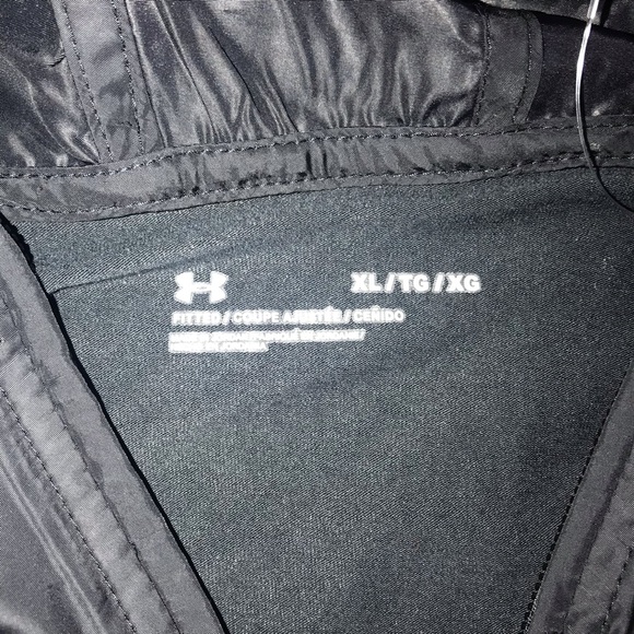 Under Armour pullover - Picture 4 of 6